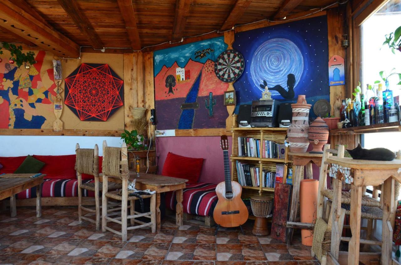 Tayought Surf Hostel Taghazout Ngoại thất bức ảnh