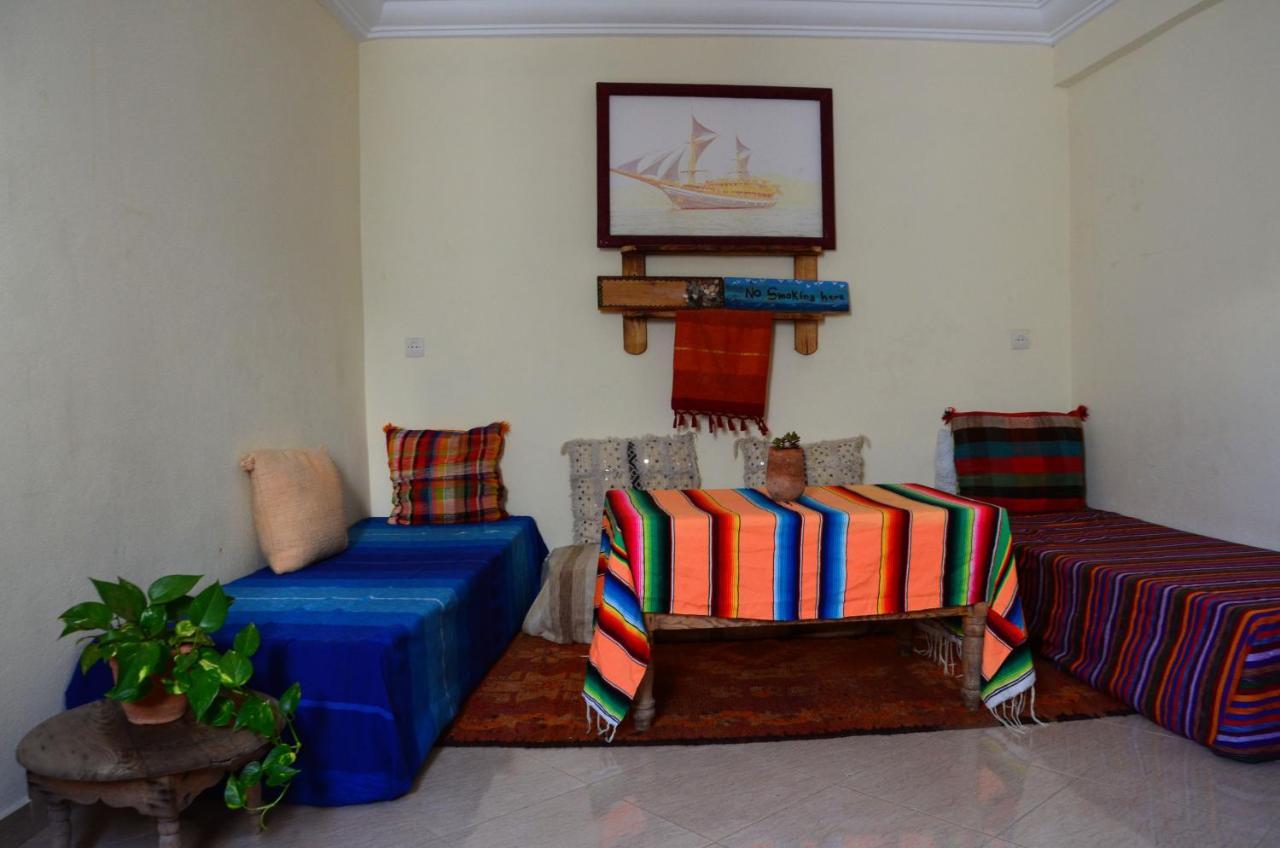Tayought Surf Hostel Taghazout Ngoại thất bức ảnh