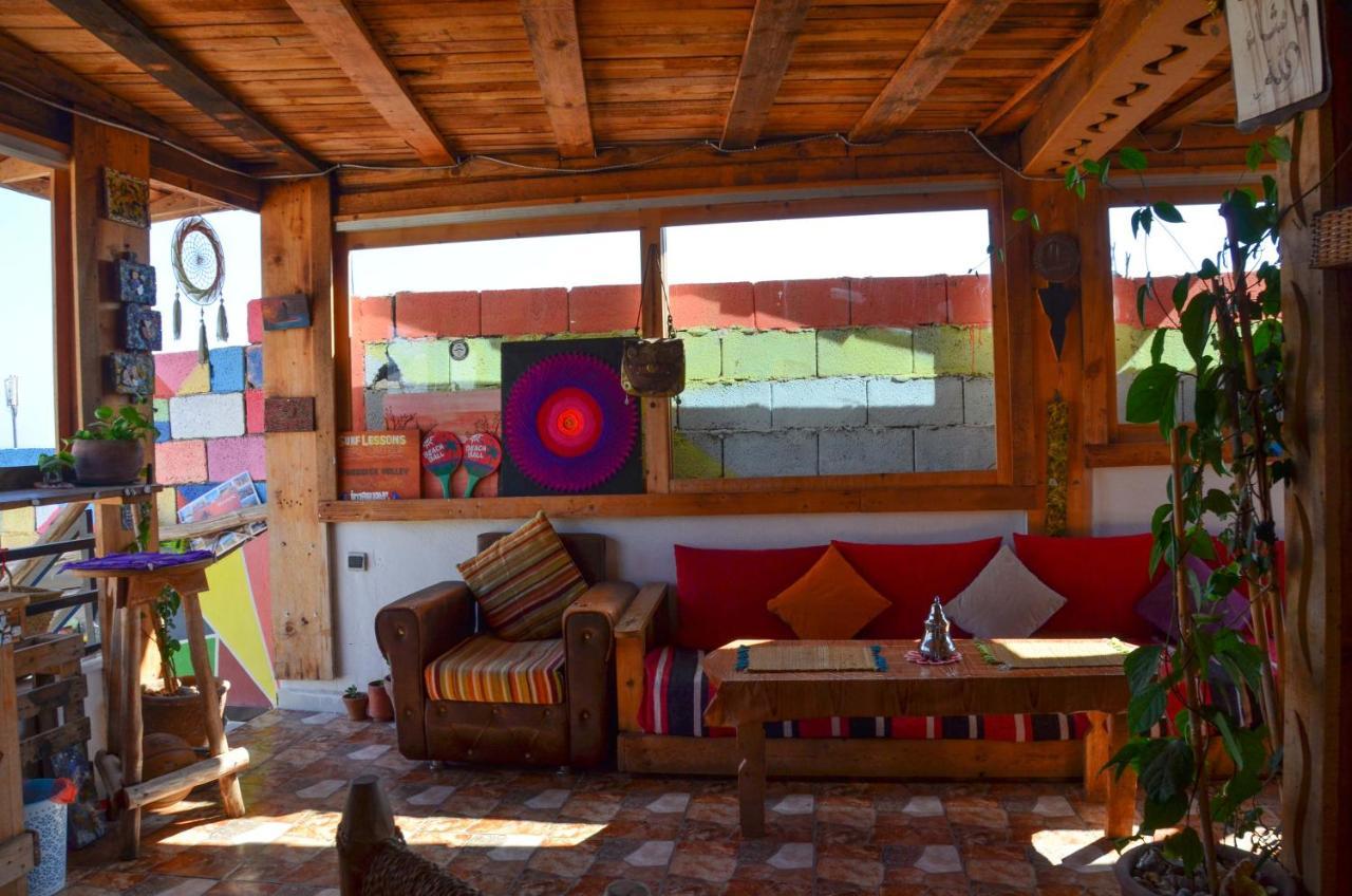 Tayought Surf Hostel Taghazout Ngoại thất bức ảnh