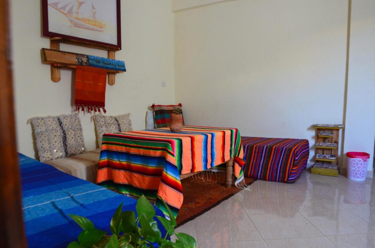 Tayought Surf Hostel Taghazout Ngoại thất bức ảnh