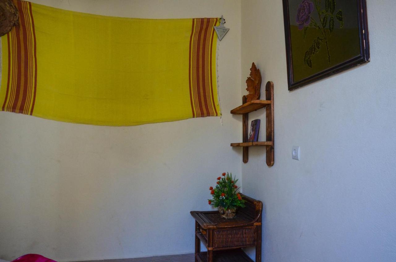 Tayought Surf Hostel Taghazout Ngoại thất bức ảnh