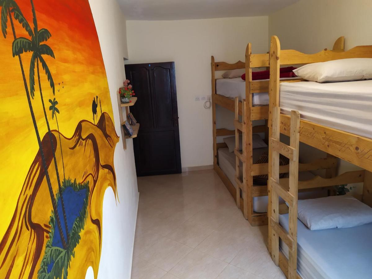 Tayought Surf Hostel Taghazout Ngoại thất bức ảnh