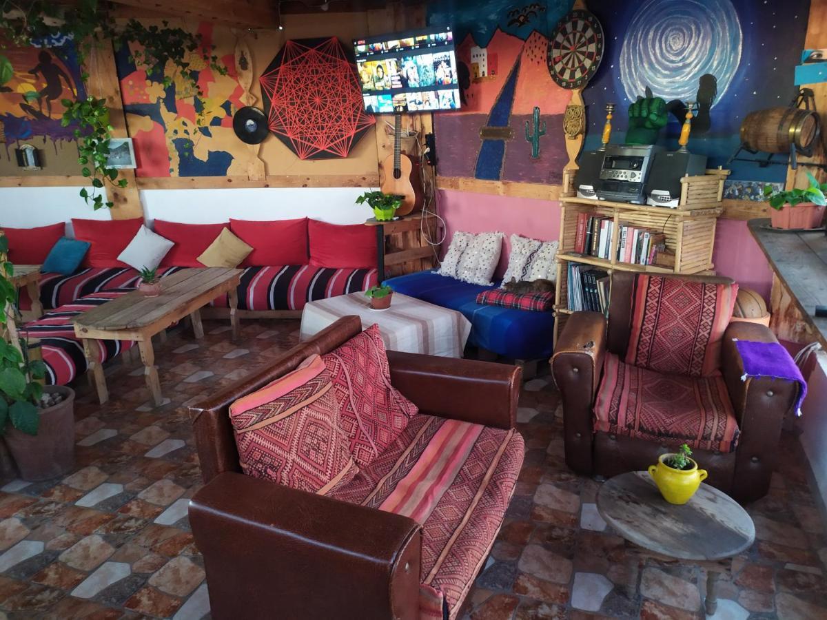 Tayought Surf Hostel Taghazout Ngoại thất bức ảnh